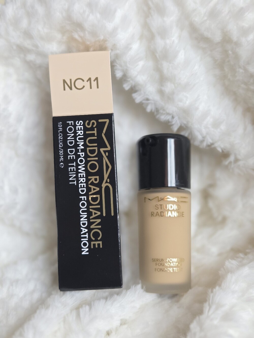 New Mac Studio Radiance Serum-Powered Foundation-NC11-